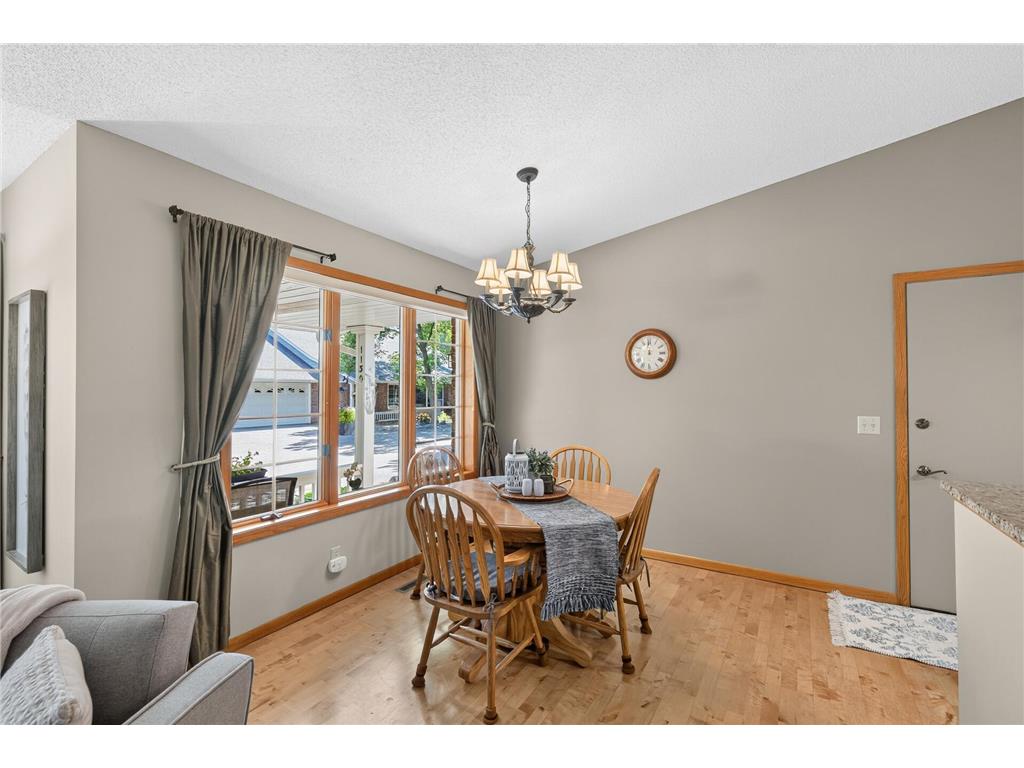 1130 Rose Place Roseville MN 55113 7106520 image14