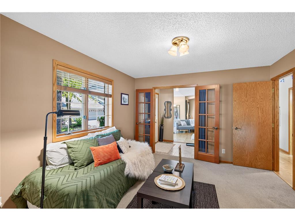 1130 Rose Place Roseville MN 55113 7106520 image25