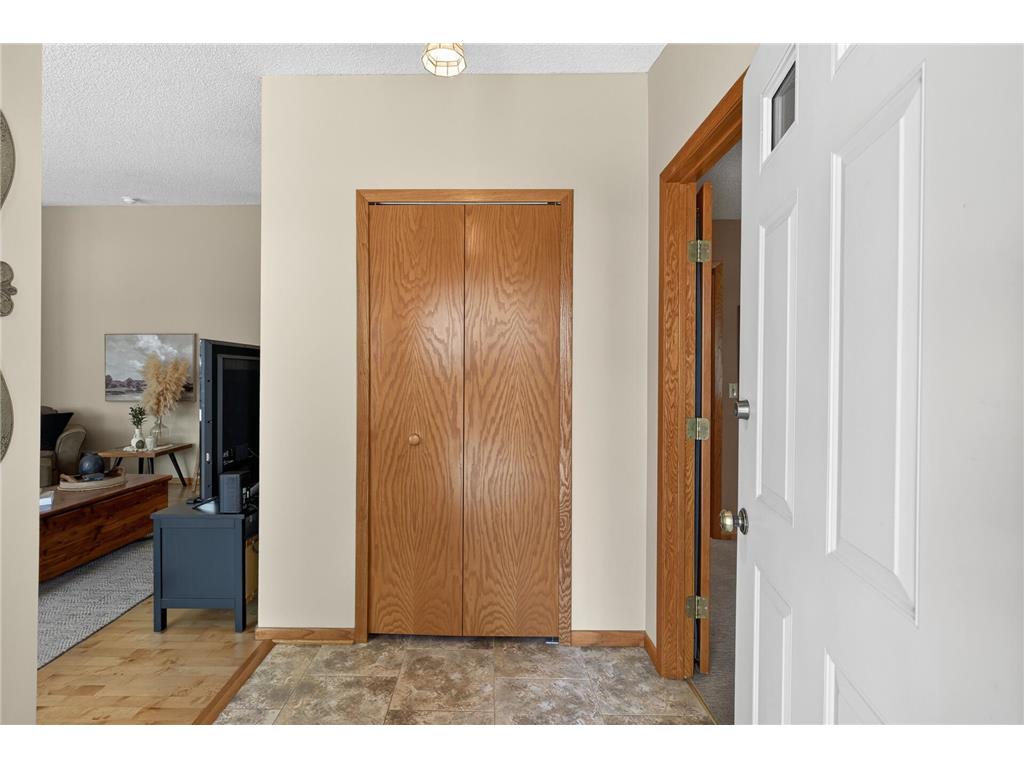 1130 Rose Place Roseville MN 55113 7106520 image7