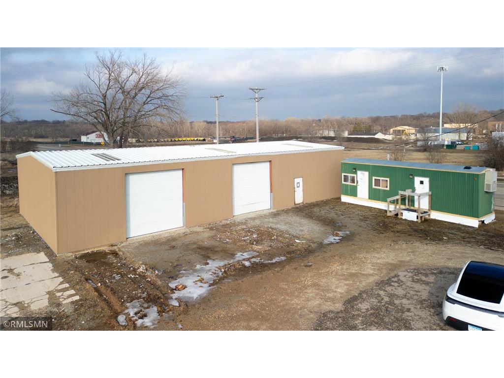 1130 State Avenue NW Owatonna MN 55060 7037571 image3
