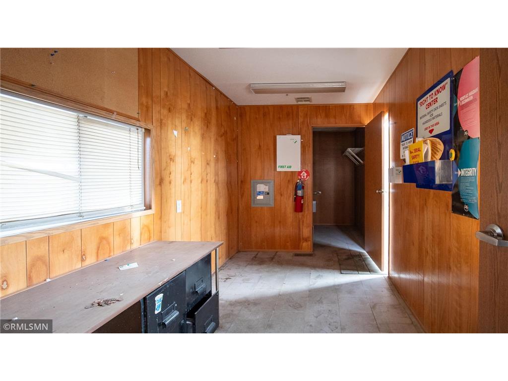 1130 State Avenue NW Owatonna MN 55060 7037571 image6