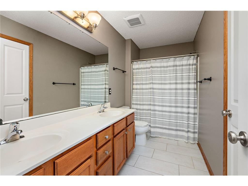 11301 69th Street NE Albertville MN 55301 7076601 image24