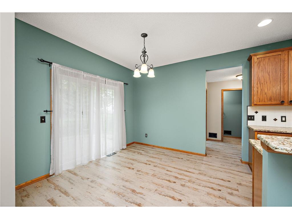 11301 69th Street NE Albertville MN 55301 7076601 image9
