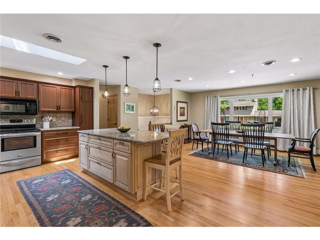 11304 19th Avenue S Burnsville MN 55337 7082966 image2