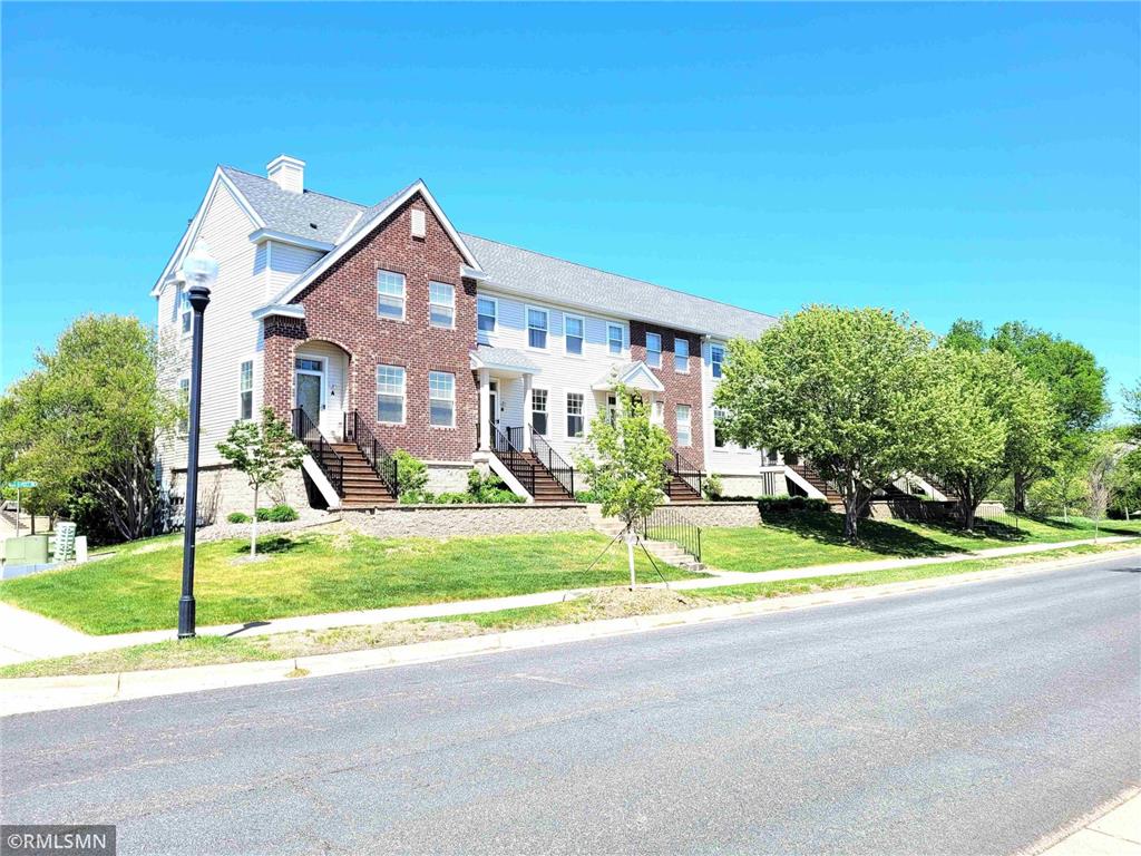 11305 Fergus Street NE #D Blaine MN 55449 - Club West 6719077 image1