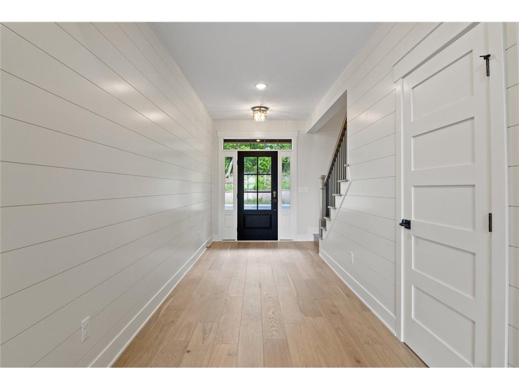 1130X Park Ridge Drive W Minnetonka MN 55305 6682517 image28