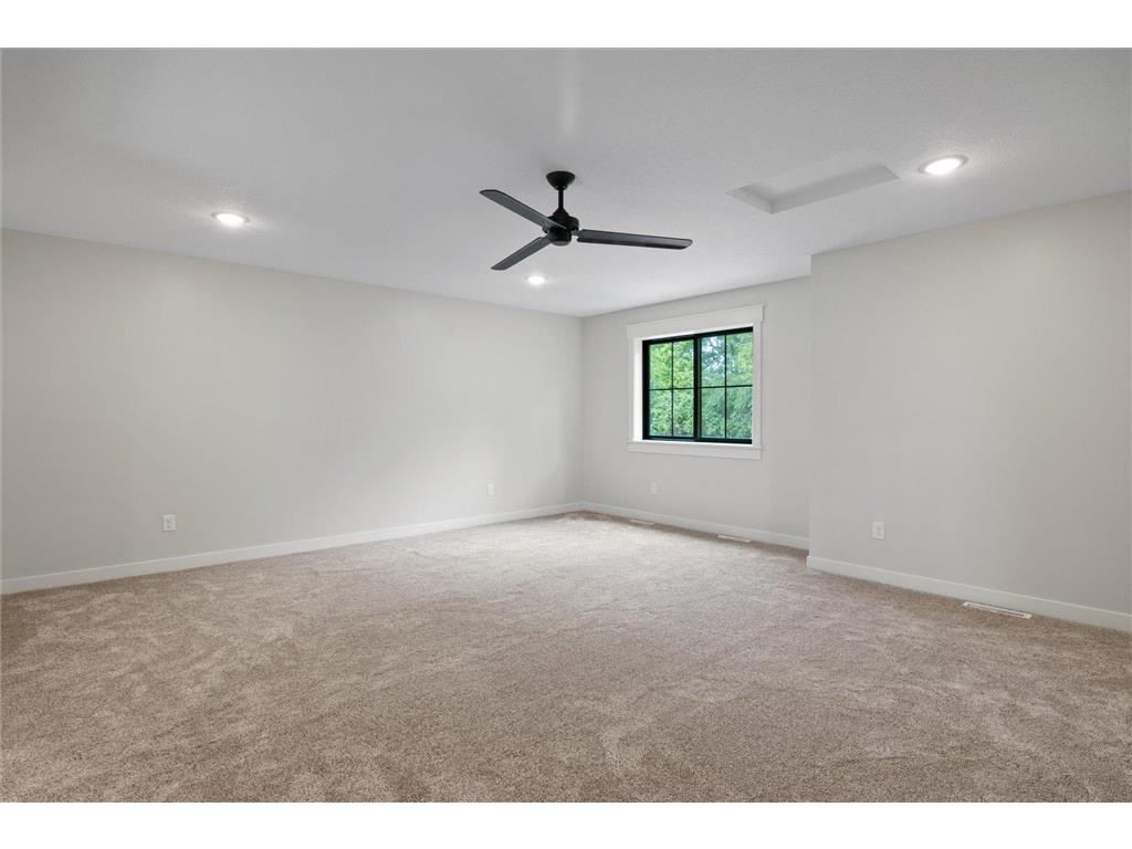 1130X Park Ridge Drive W Minnetonka MN 55305 6682517 image32