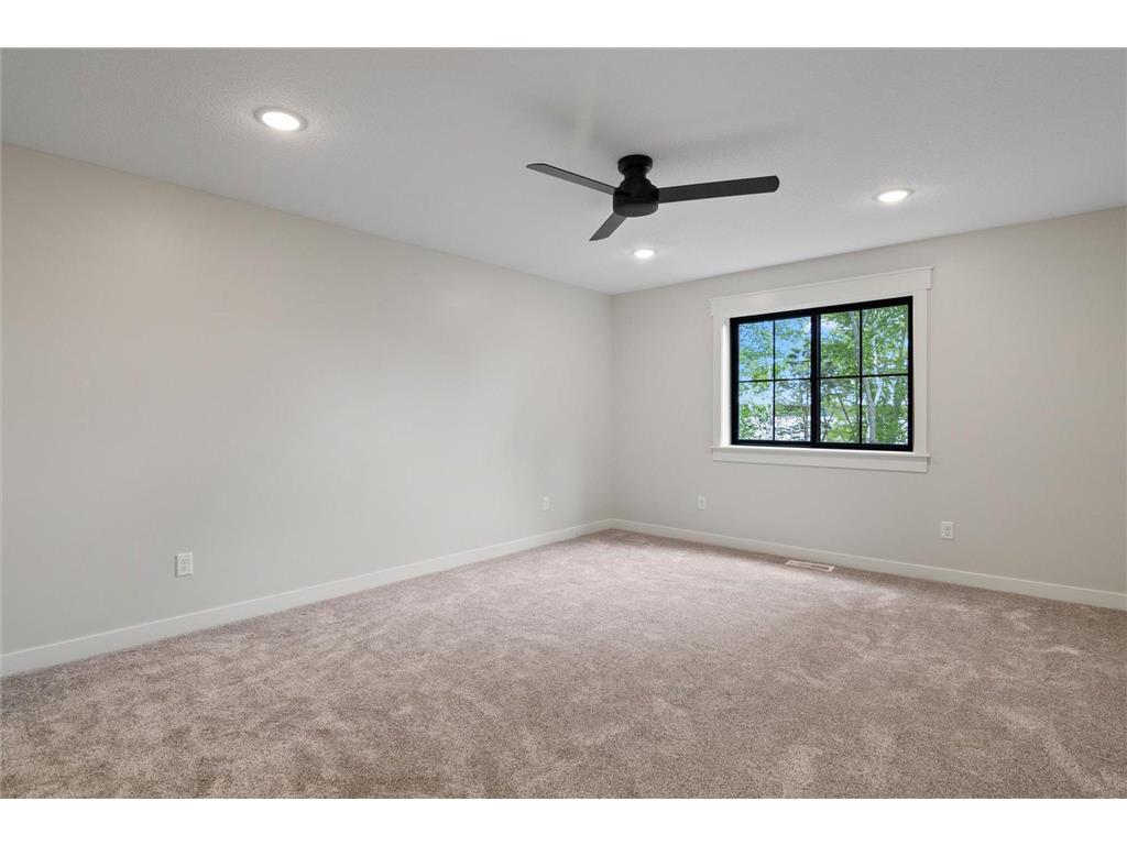 1130X Park Ridge Drive W Minnetonka MN 55305 6682517 image33