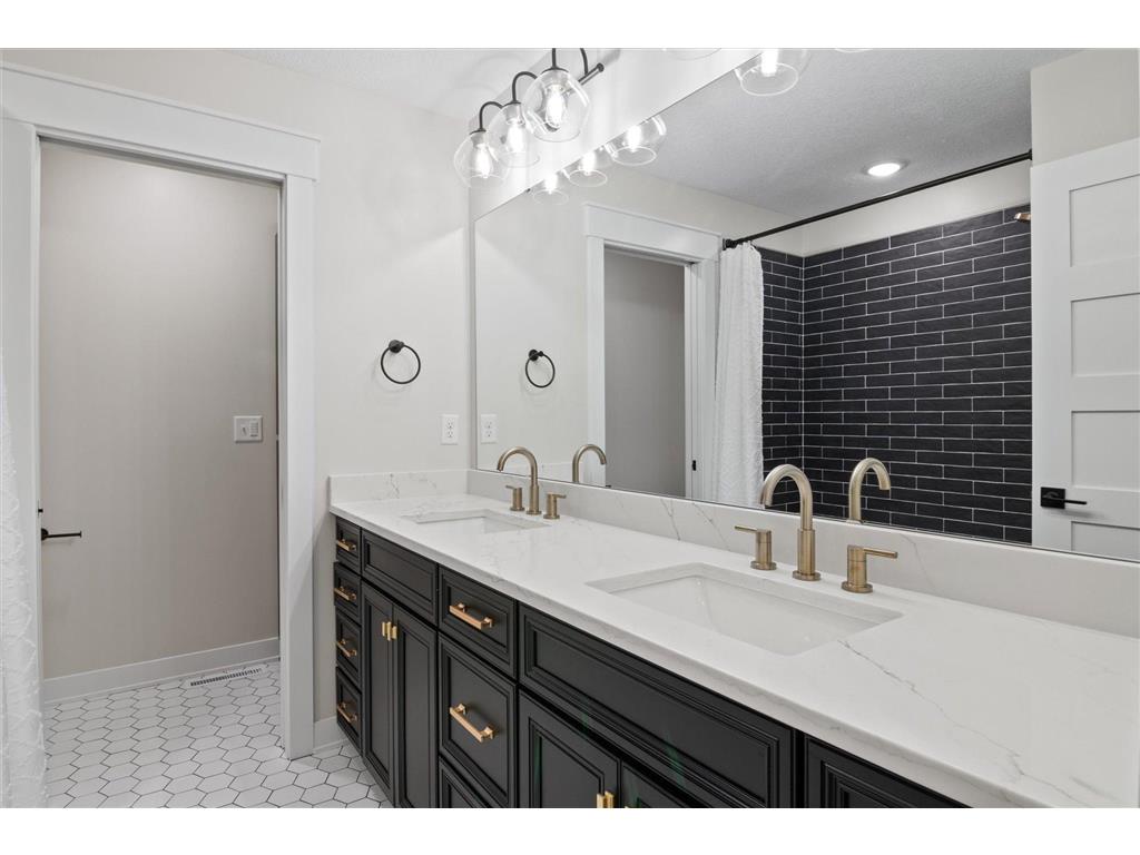 1130X Park Ridge Drive W Minnetonka MN 55305 6682517 image35