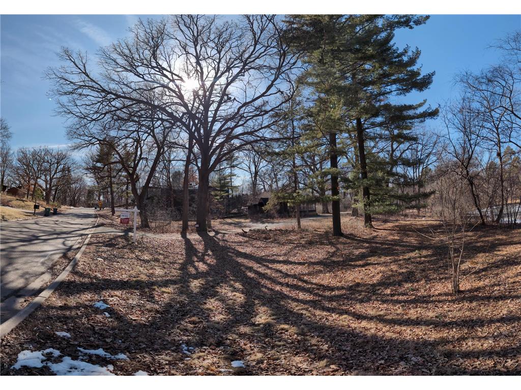 1130X Park Ridge Drive W Minnetonka MN 55305 6682517 image5