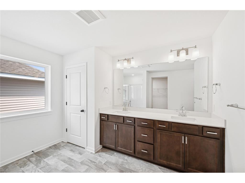 1131 151st Street Rosemount MN 55068 7028353 image6