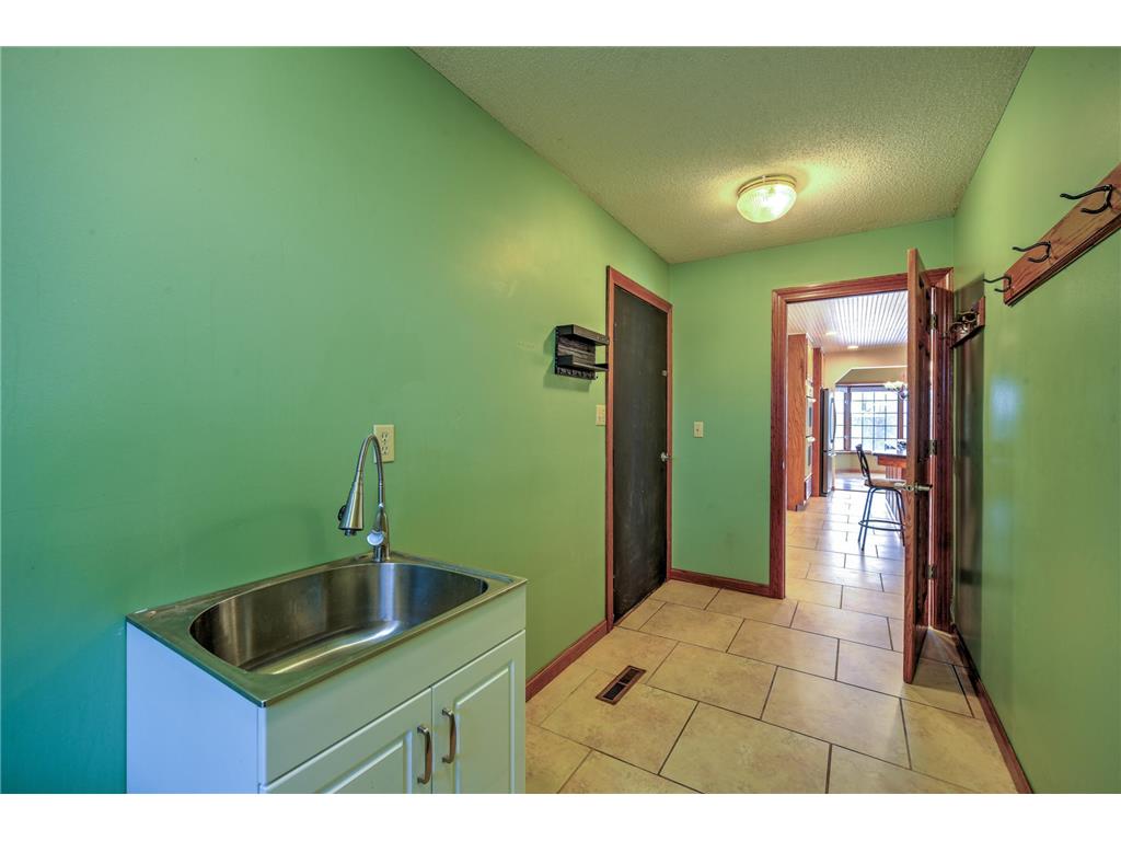1131 Alfred Place New Richmond WI 54017 6778948 image30