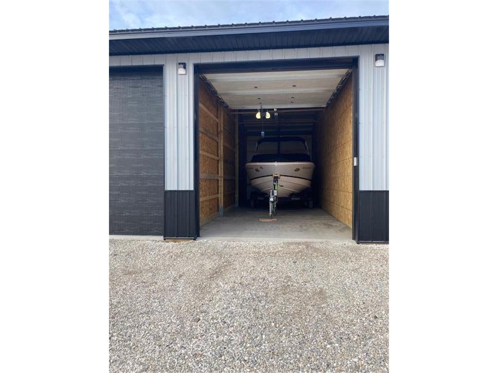 1131 Indus Street Fairmont MN 56031 6725955 image14