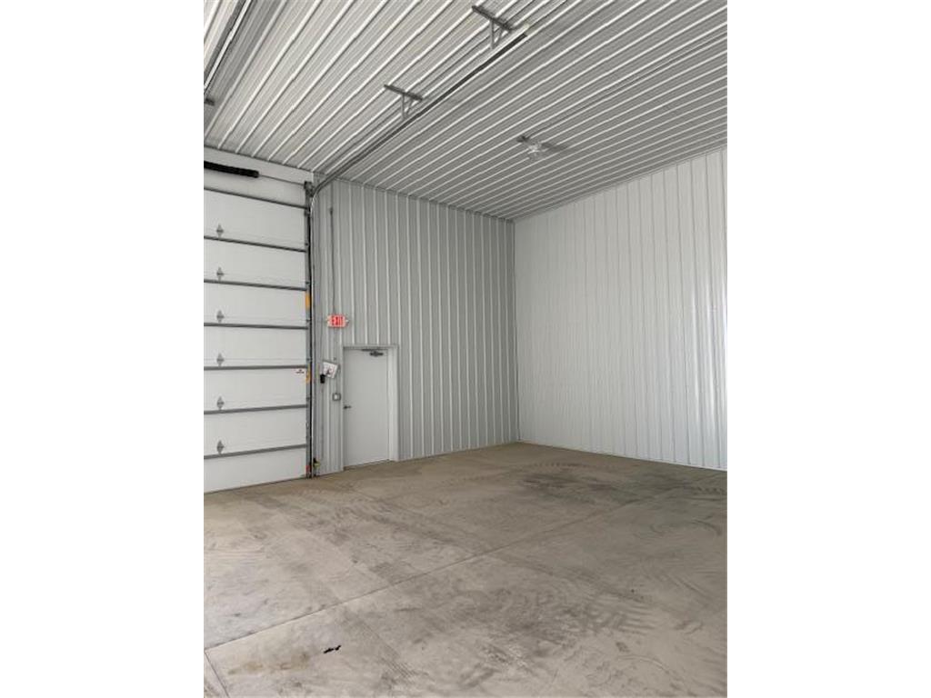 1131 Indus Street Fairmont MN 56031 6725955 image18