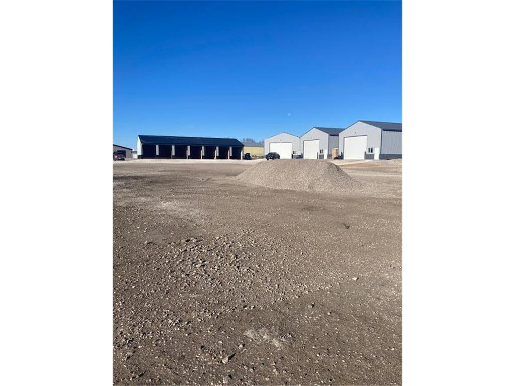 1131 Indus Street Fairmont MN 56031 6725955 image2