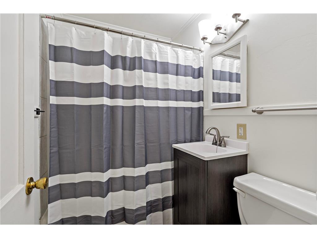 1131 Kingsford Street Saint Paul MN 55106 7074859 image10
