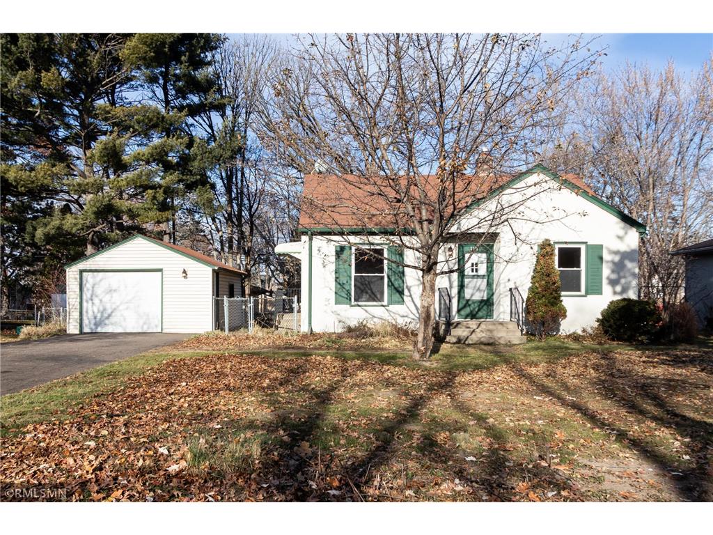 1131 Laurie Road W Roseville MN 55113 6465307 image1