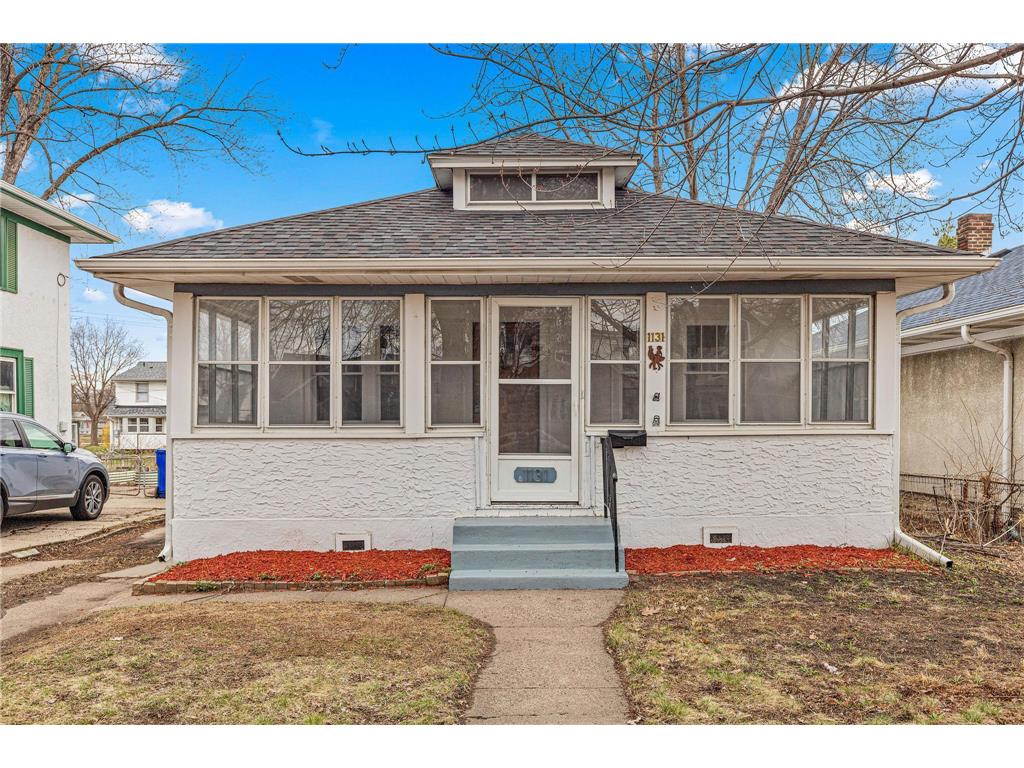 1131 Minnehaha Avenue W Saint Paul MN 55104 7006795 image1