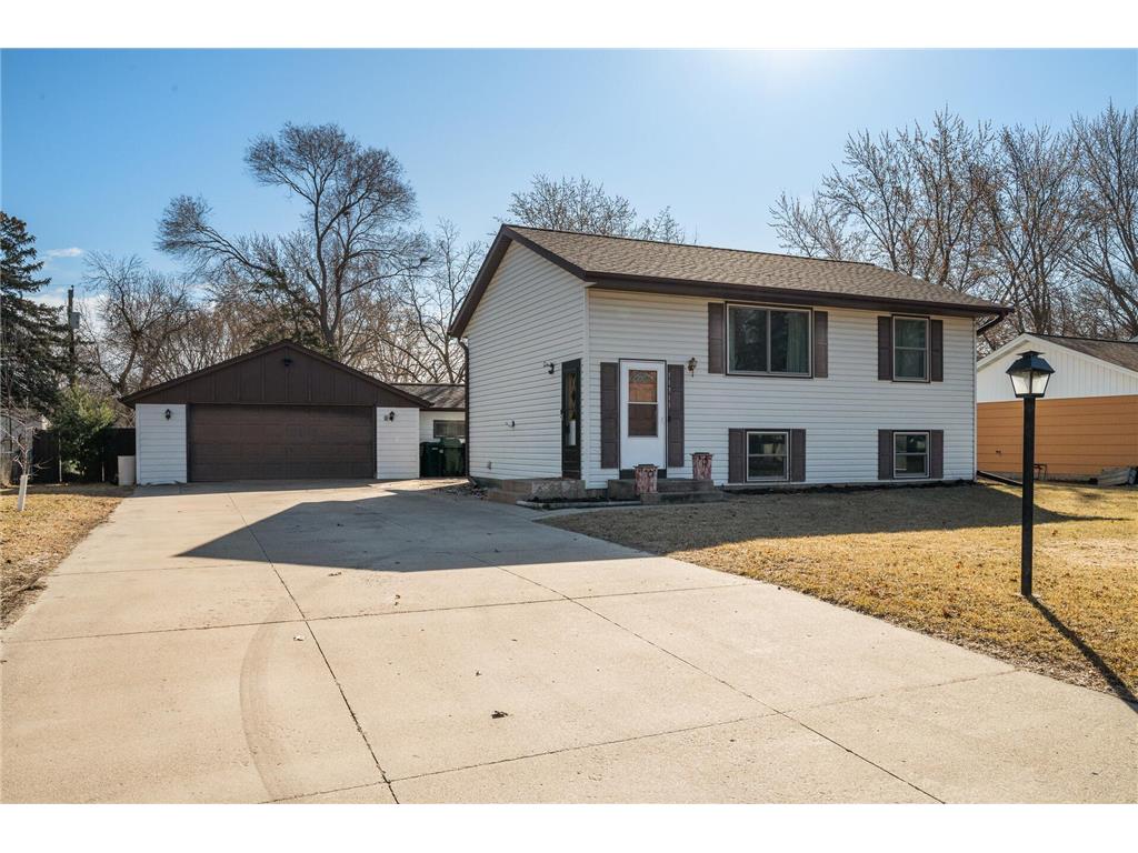 11311 7th Street NE Blaine MN 55434 6680278 image1