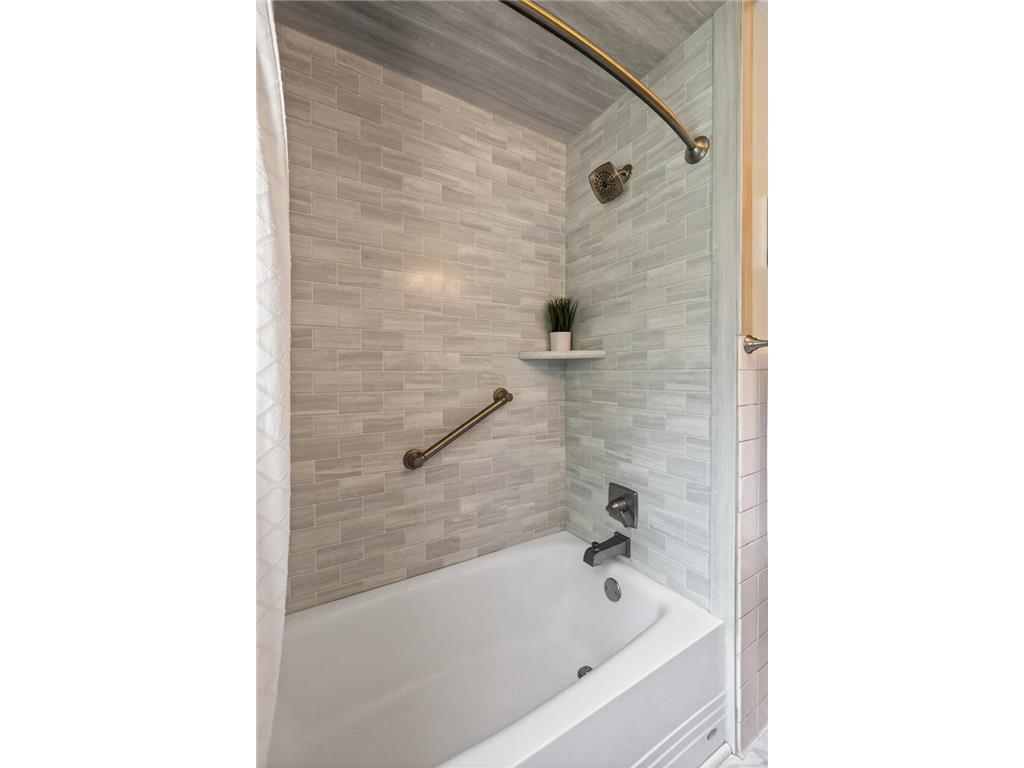 11311 Lorry Lane W Minnetonka MN 55305 7078809 image10