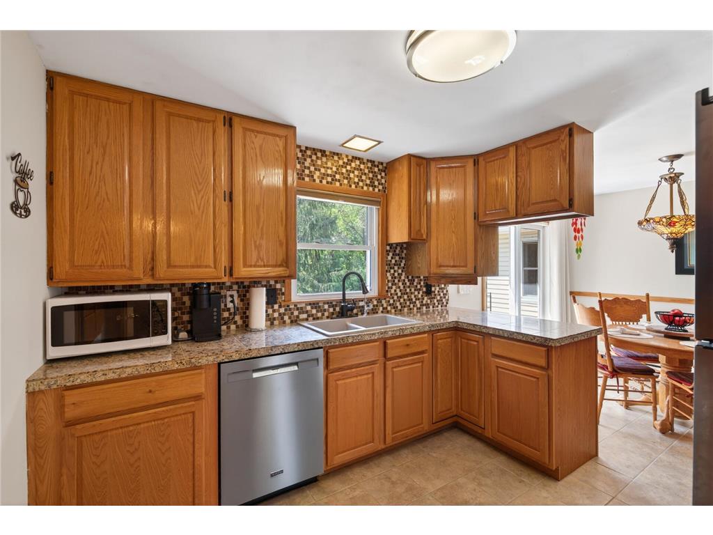 11311 Lorry Lane W Minnetonka MN 55305 7078809 image4