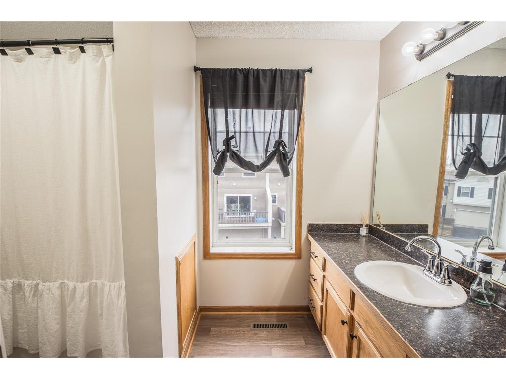 11316 Fergus Street NE #E Blaine MN 55449 7020419 image21