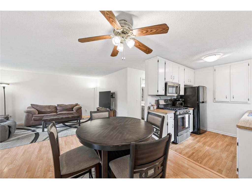 11317 Hanson Boulevard NW Coon Rapids MN 55433 7049463 image11
