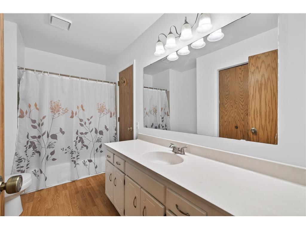 11317 Hanson Boulevard NW Coon Rapids MN 55433 7049463 image7