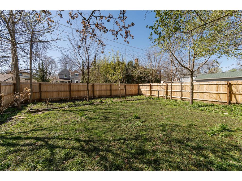 1132 2nd Street NW Rochester MN 55901 7039981 image20
