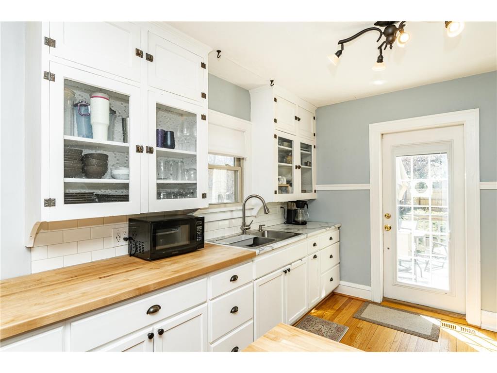 1132 2nd Street NW Rochester MN 55901 7039981 image3
