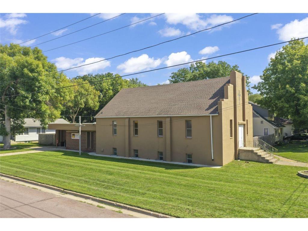 1132 6th Street NW, Faribault, MN, 55021 MLS 6422509 Edina Realty