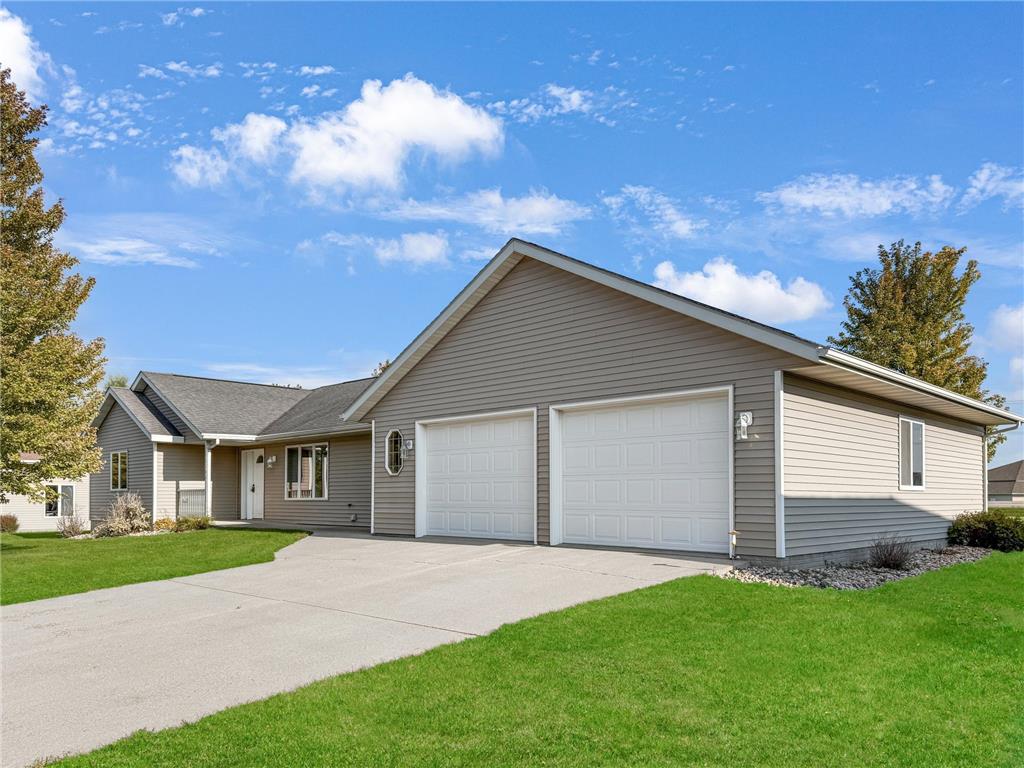 1132 David Drive Marshall MN 56258 6764582 image1