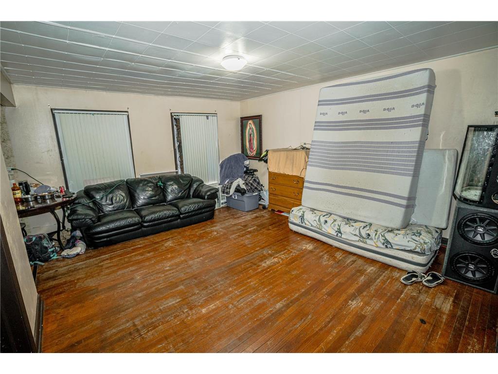 1132 Payne Avenue Saint Paul MN 55130 6806880 image3