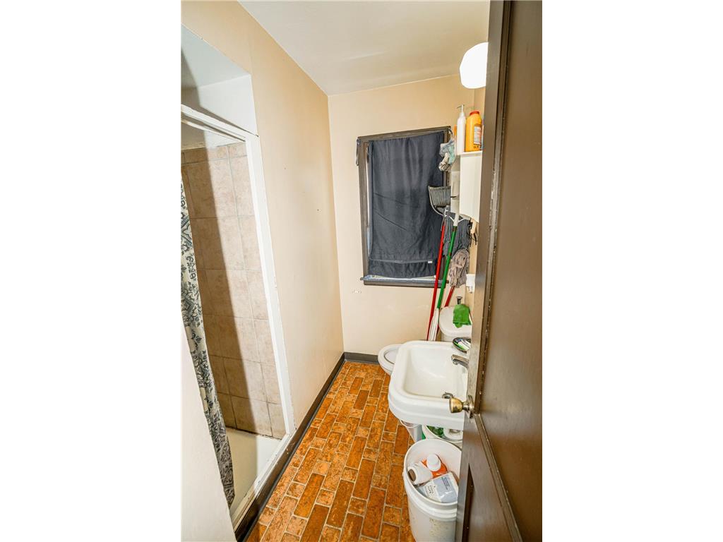 1132 Payne Avenue Saint Paul MN 55130 6806880 image6