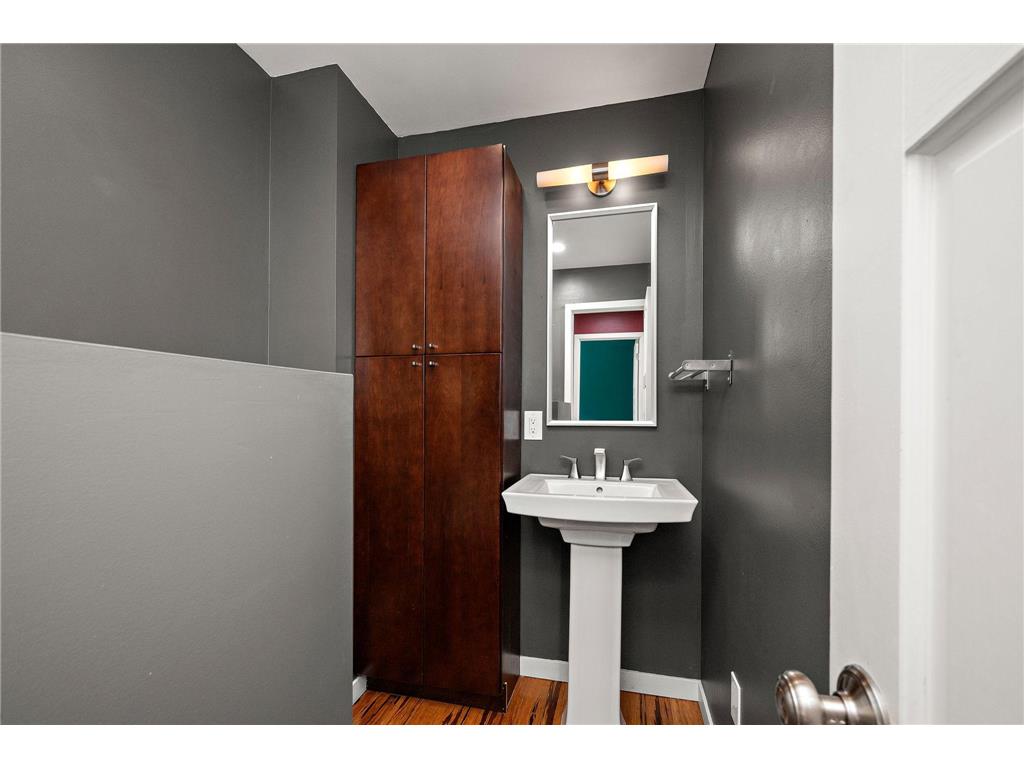 11324 Fetterly Road W Minnetonka MN 55305 7063237 image25