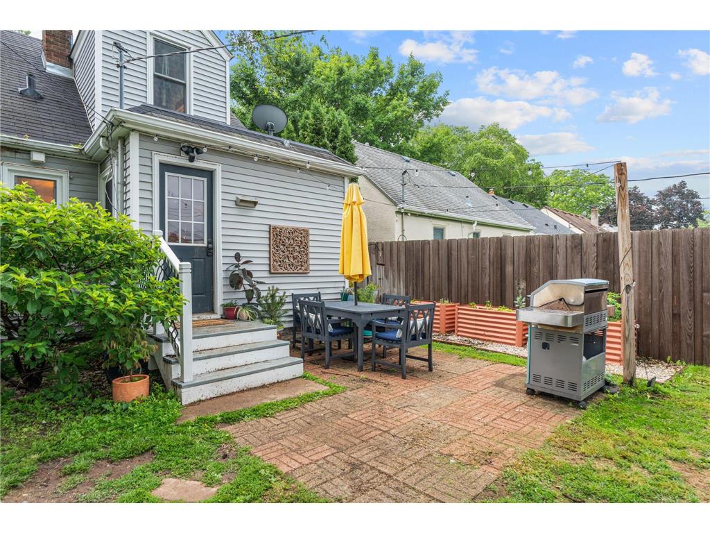 1133 California Avenue W Saint Paul MN 55108 7095606 image29