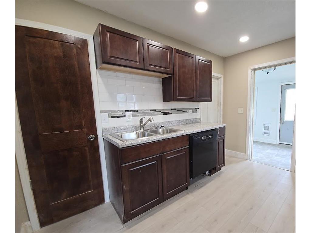 1133 Miller Avenue Windom MN 56101 6711241 image10