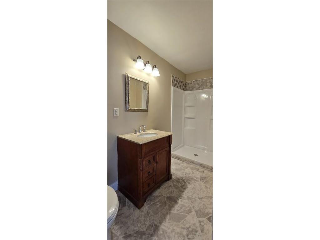 1133 Miller Avenue Windom MN 56101 6711241 image23