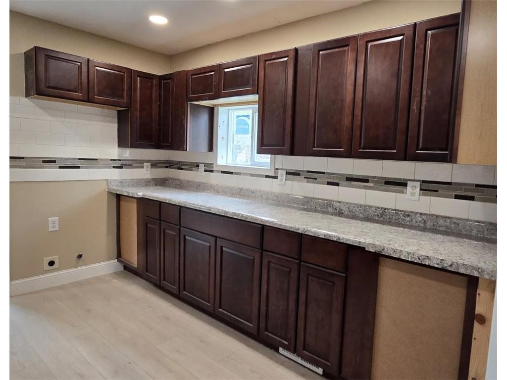 1133 Miller Avenue Windom MN 56101 6711241 image9