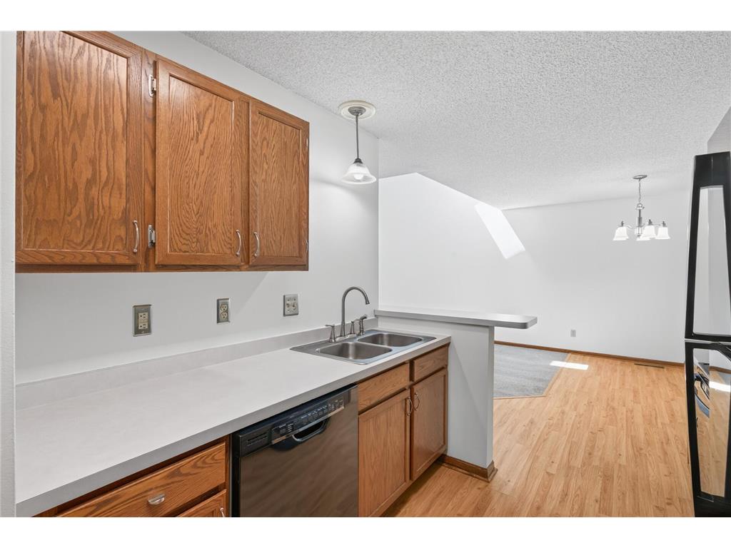 1133 Pecks Woods Drive New Brighton MN 55112 7083305 image16