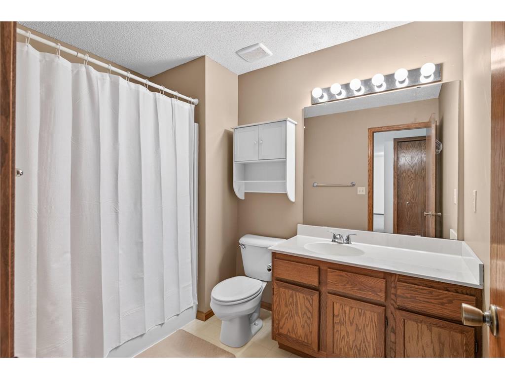 1133 Pecks Woods Drive New Brighton MN 55112 7083305 image32