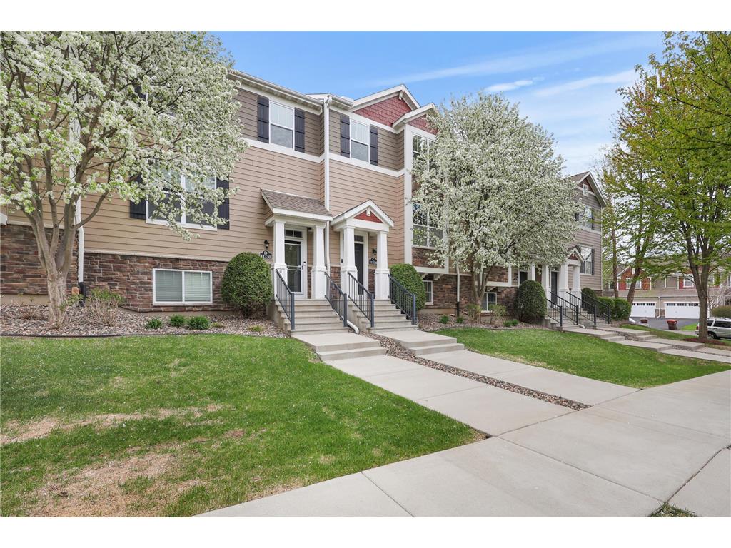11330 Sandcastle Drive #C Woodbury MN 55129 7062951 image1