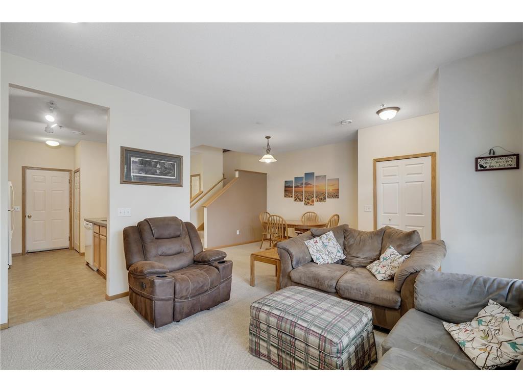 11331 Aberdeen Circle NE #E Blaine MN 55449 7104636 image10