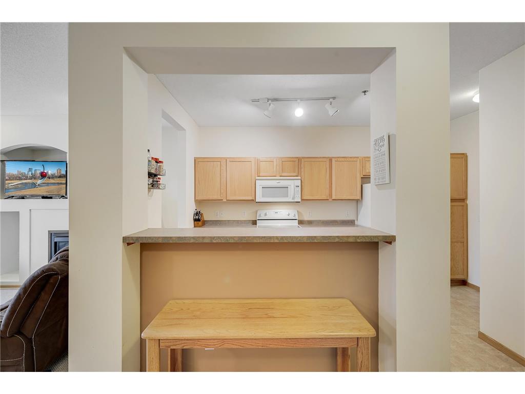 11331 Aberdeen Circle NE #E Blaine MN 55449 7104636 image11