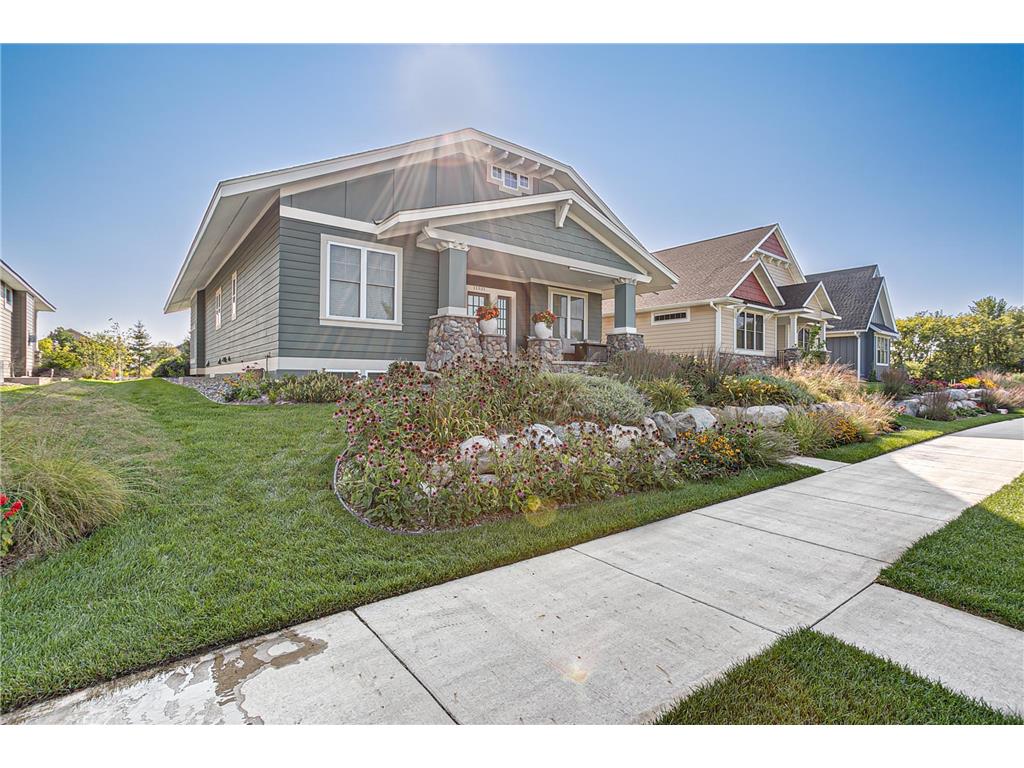 11331 Wildflower Drive N, Lake Elmo, MN, 55042 | MLS: 6482929 | Edina ...
