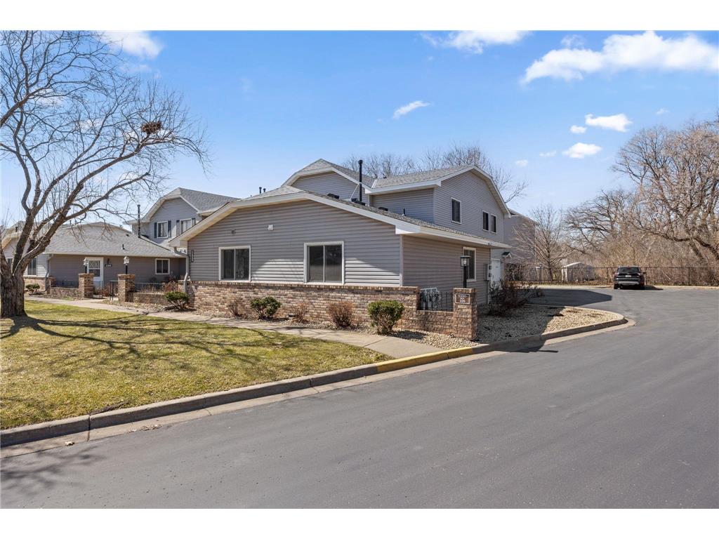 11332 Ibis Street NW Coon Rapids MN 55433 7044361 image16