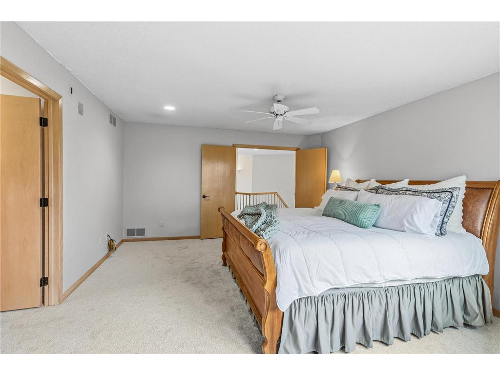 11338 Hawk High Court Eden Prairie MN 55347 6815918 image36