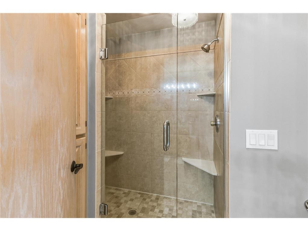 11338 Hawk High Court Eden Prairie MN 55347 6815918 image40