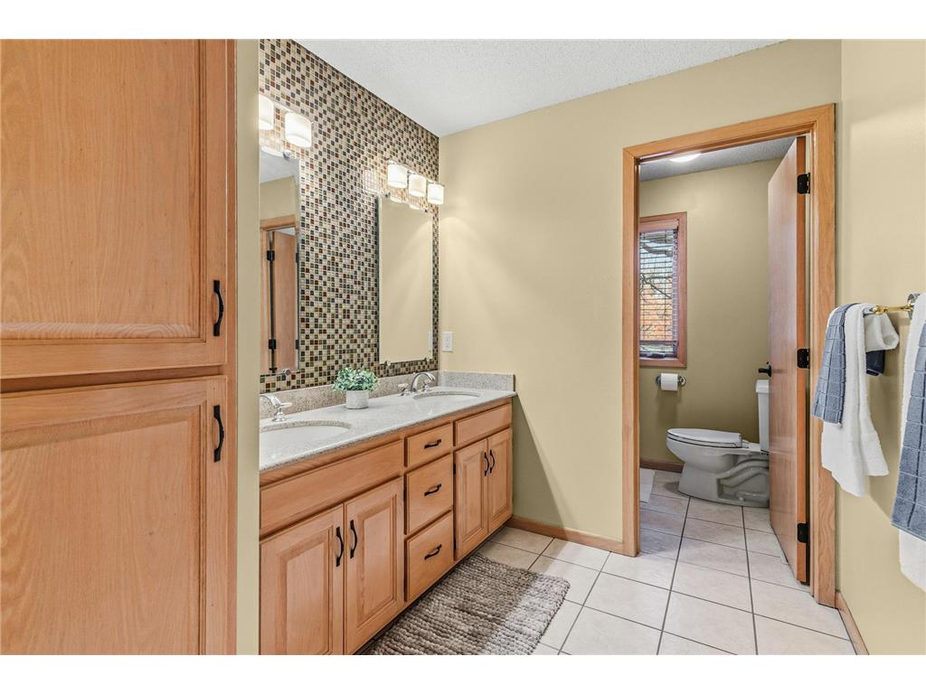 11338 Hawk High Court Eden Prairie MN 55347 6815918 image45