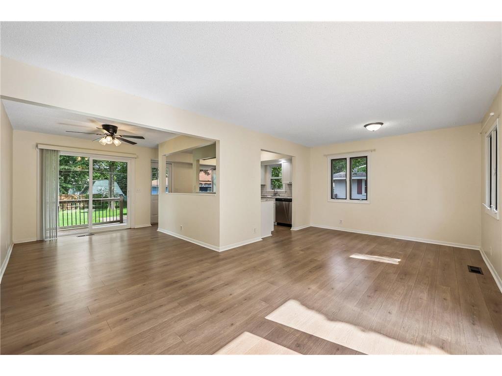 11341 Palm Street NW Coon Rapids MN 55448 7103975 image10
